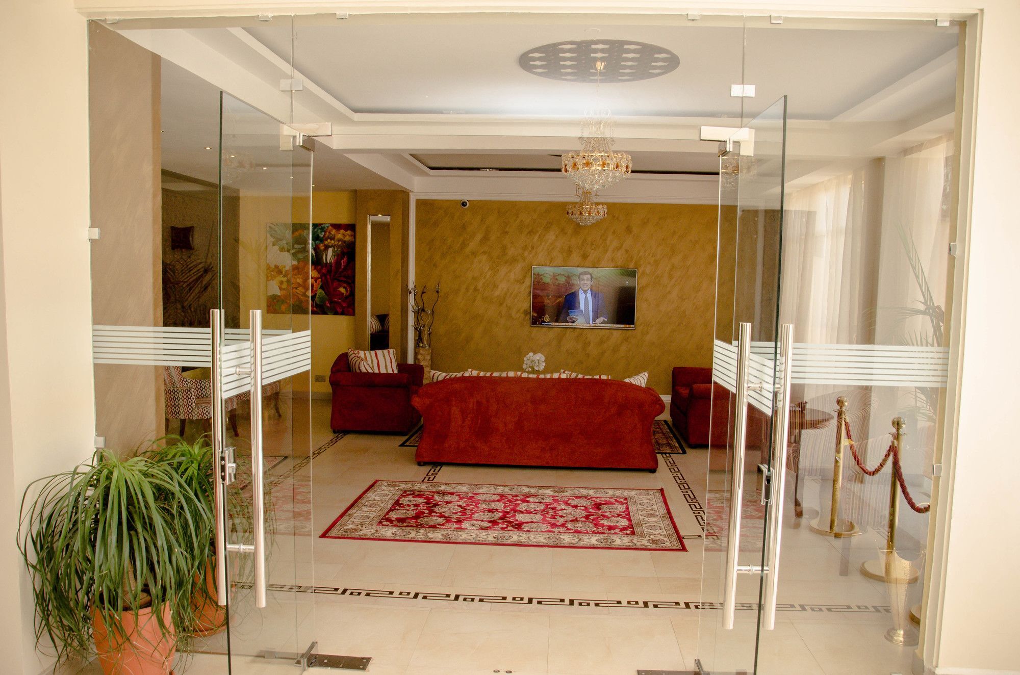 Saab Royale Hotel Найробі Екстер'єр фото